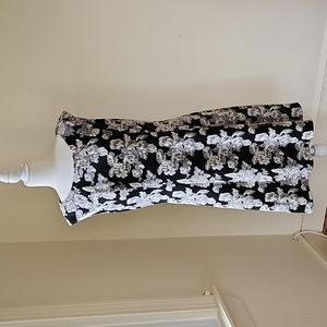 Warm dress black and white size 14